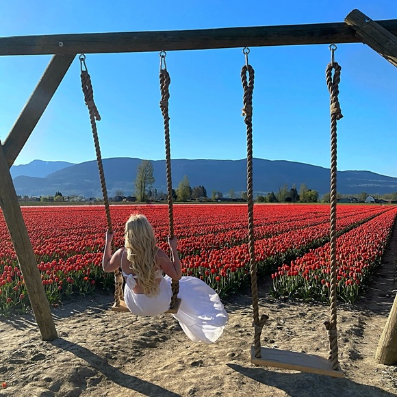 Meet your Posher, Eleni - Picture 2 of 8